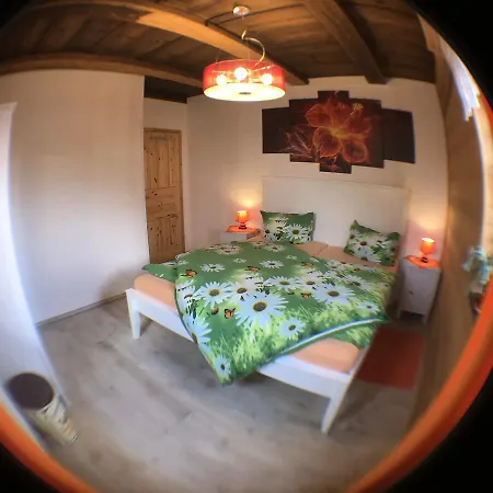 Ferienwohnung Schubert Apartman Rathmannsdorf